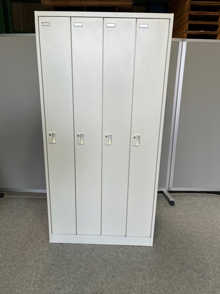 4人用ロッカー